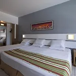 Hotel Oasis Imperial &