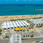 Hotel Oasis Imperial &