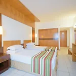 Hotel Oasis Imperial & 4*