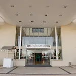Hotel Oasis Imperial &