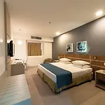 Oasis Imperial &