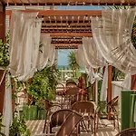 Oasis Imperial & 4*
