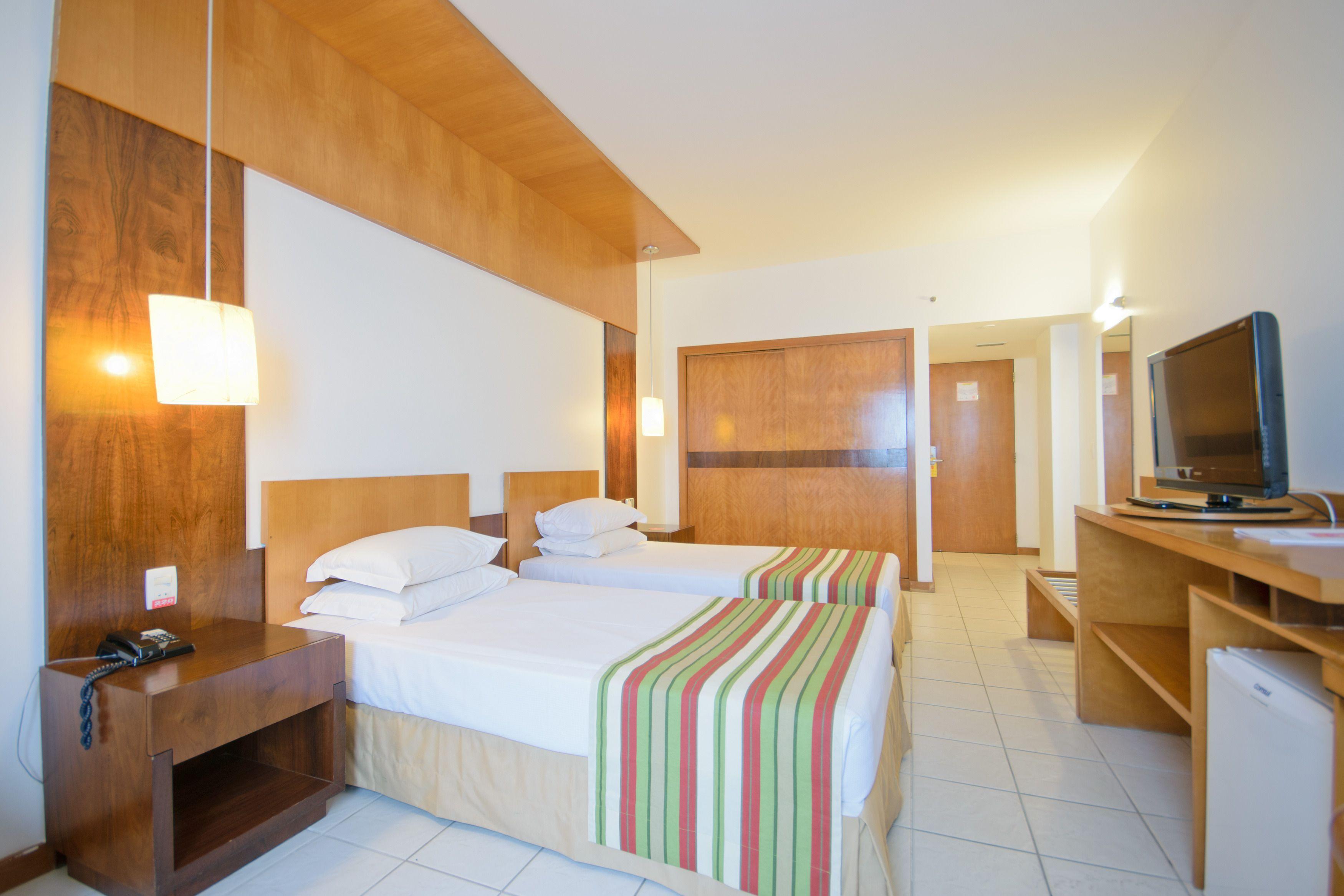 Hotel Oasis Imperial & 4*