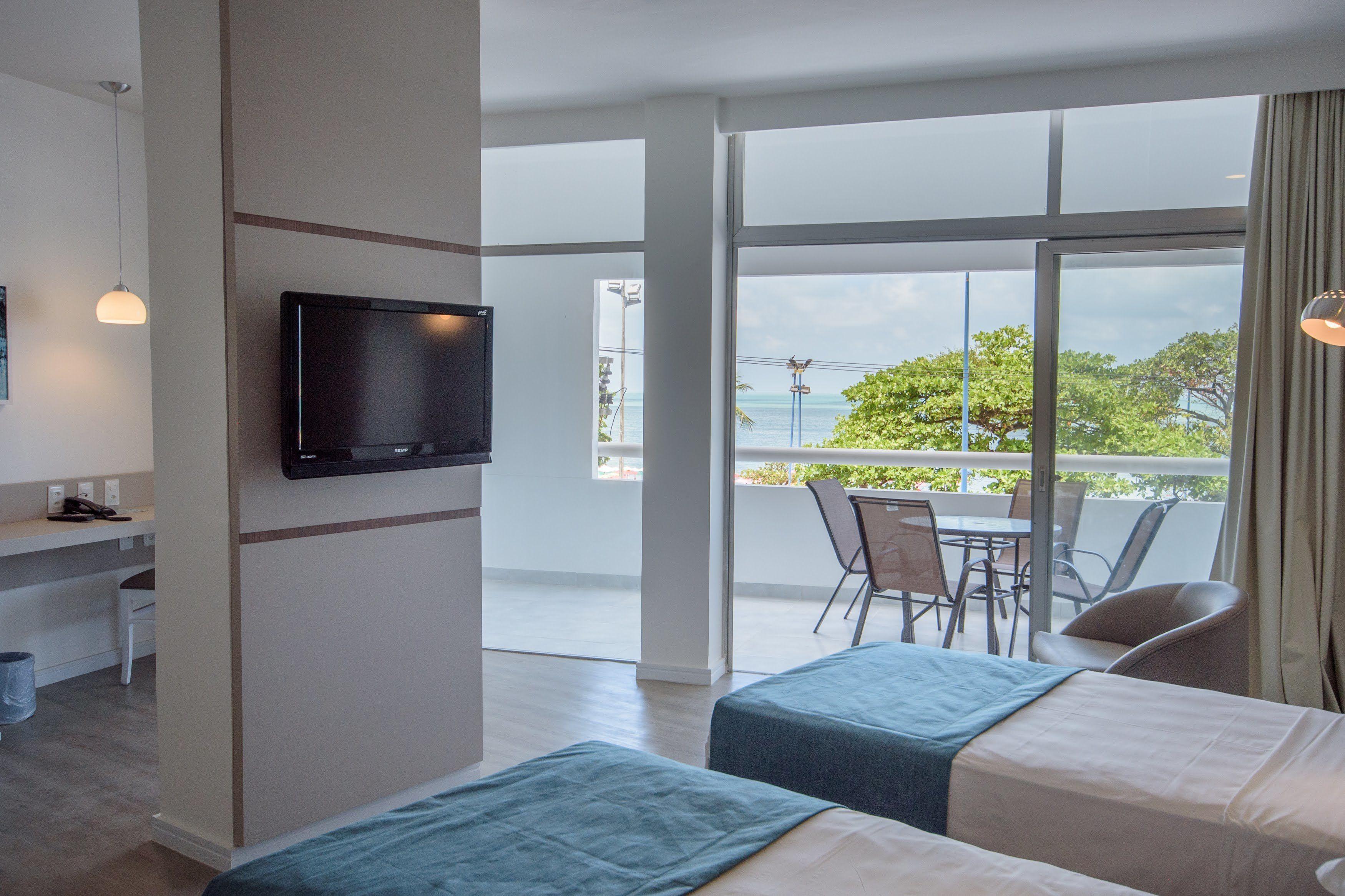 Hotel Oasis Imperial & 4*