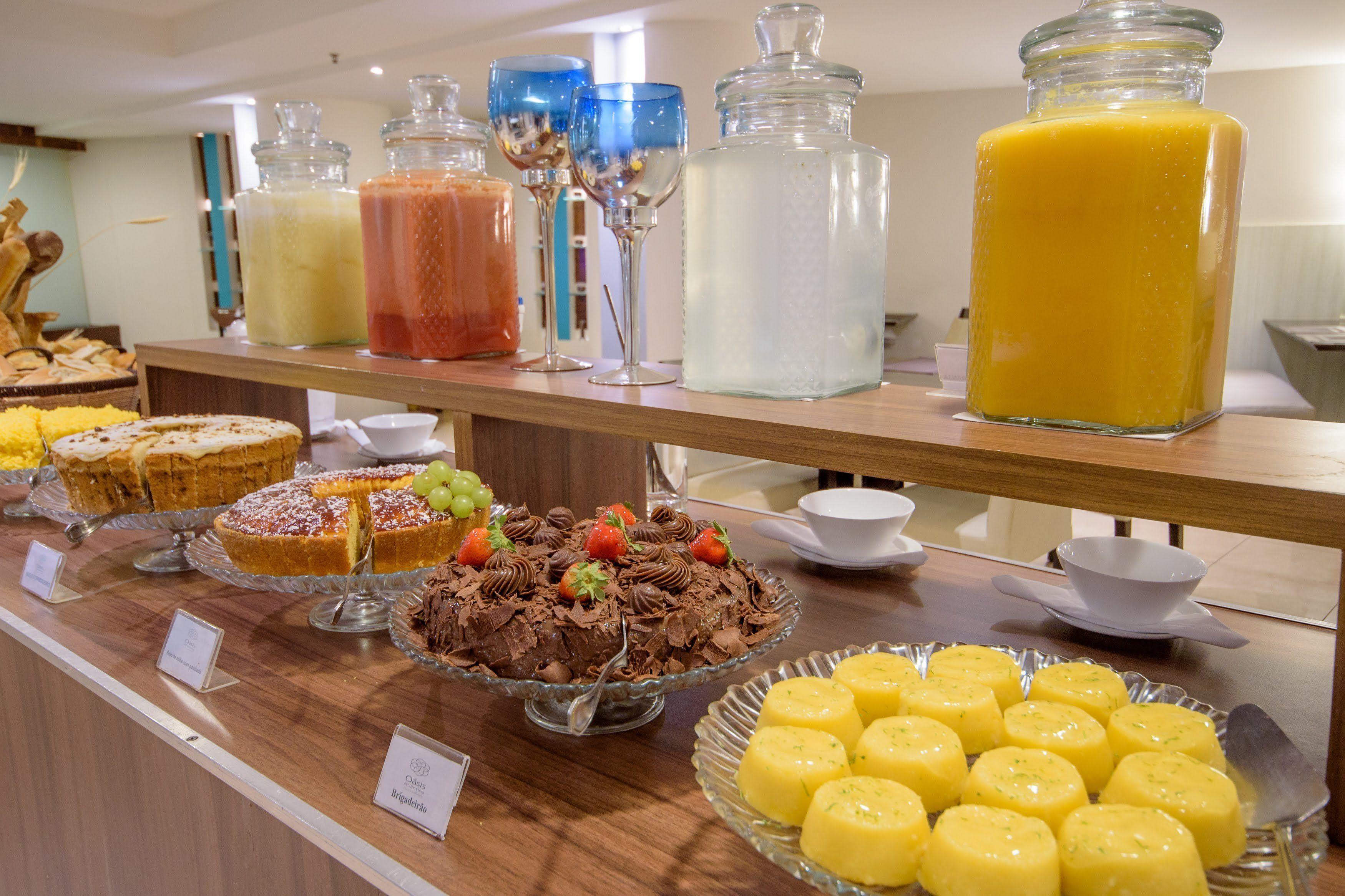 Hotel Oasis Imperial &