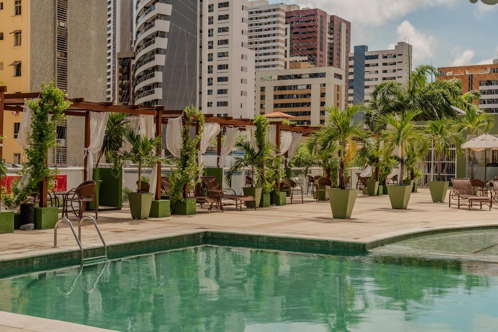 Oasis Imperial & Hotel 4*