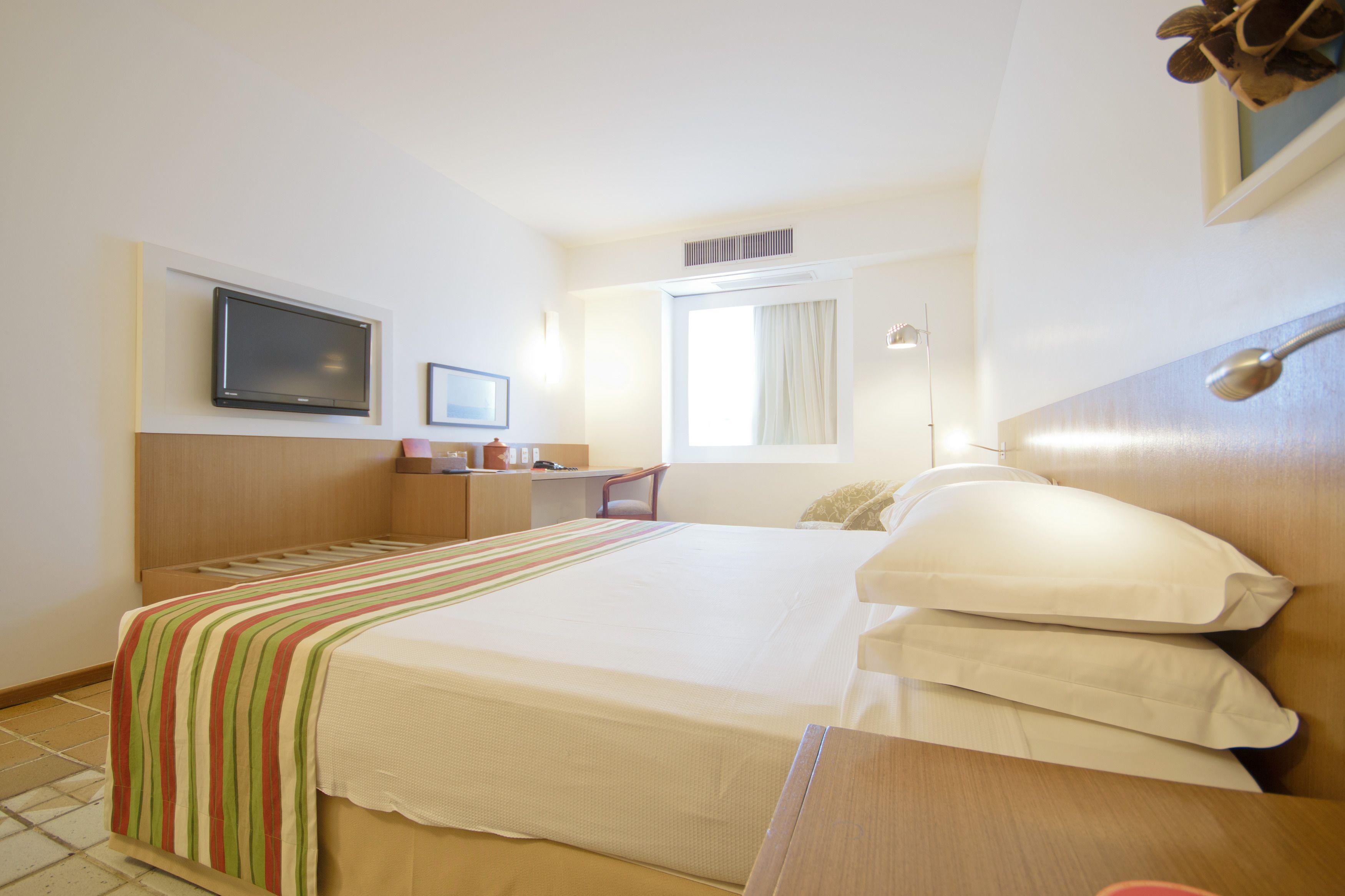 Oasis Imperial & Hotel