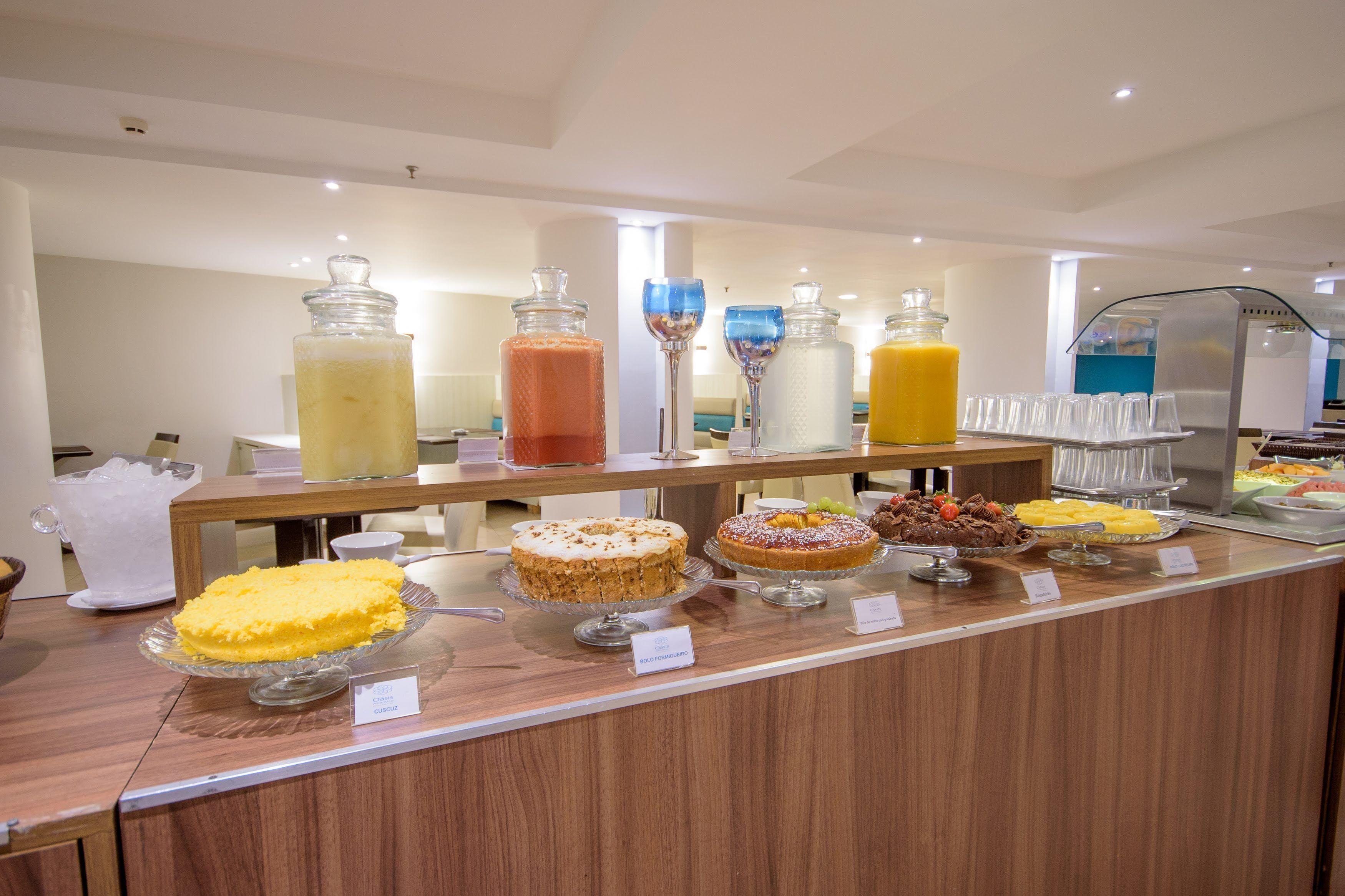 Hotel Oasis Imperial &